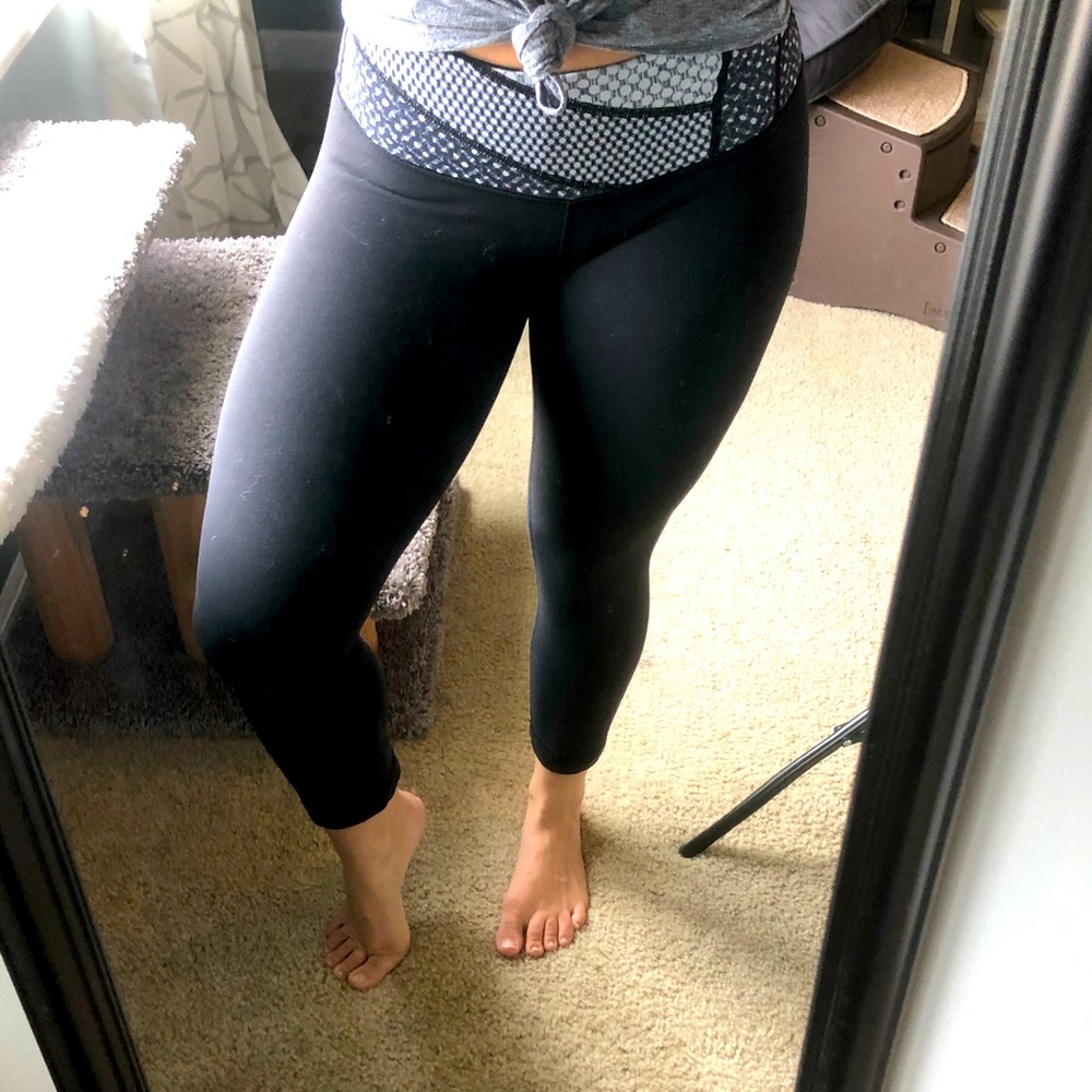 LuLuLemon Cropped Pants